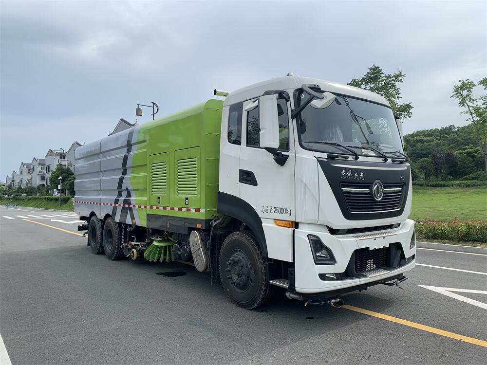 22方洗掃車(chē)-程力東風(fēng)天龍高端大型22方洗掃車(chē)廠家價(jià)格