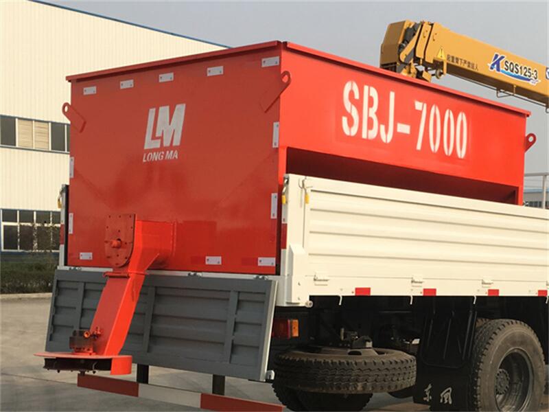 7方融雪劑散布機 融雪設(shè)備-程力7方融雪劑散布機廠家價格