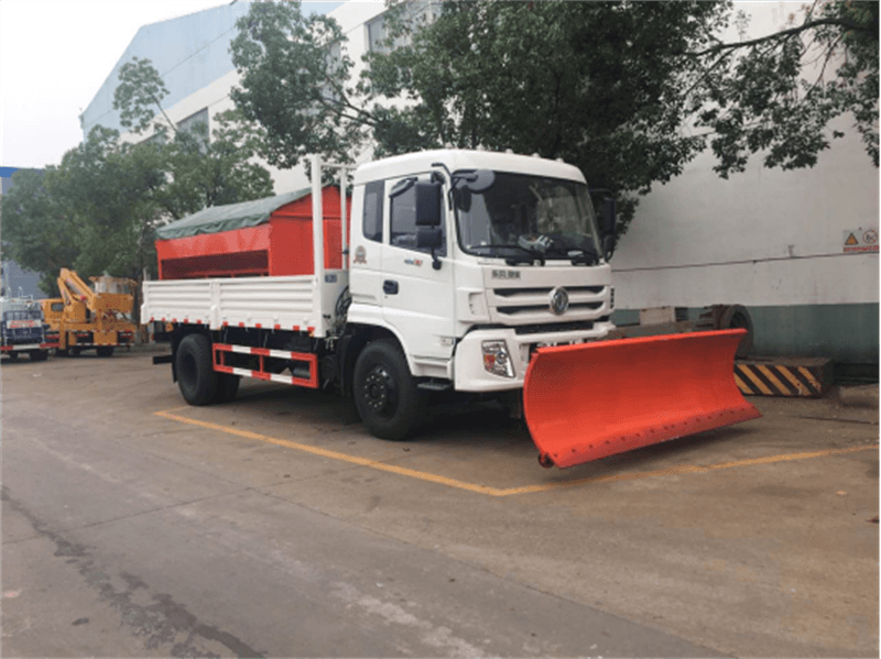 融雪劑散布車-程力東風(fēng)3-12方融雪劑散布車廠家價格