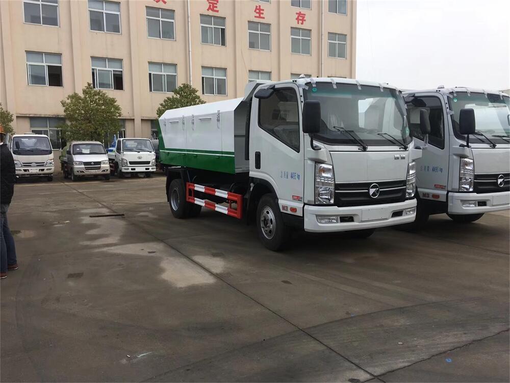 密封式垃圾車(chē)-凱馬8方-10方密封式自卸垃圾車(chē)廠(chǎng)家