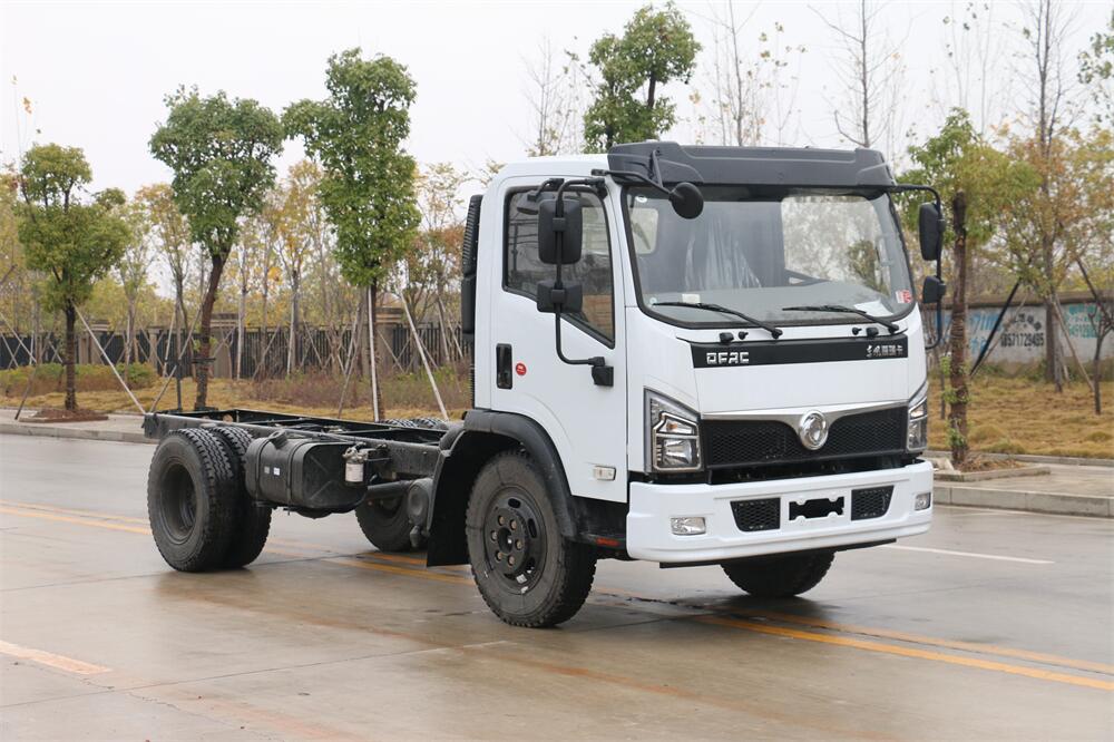 東風(fēng)大多利卡（3800，朝柴163）國六內(nèi)飾照片圖